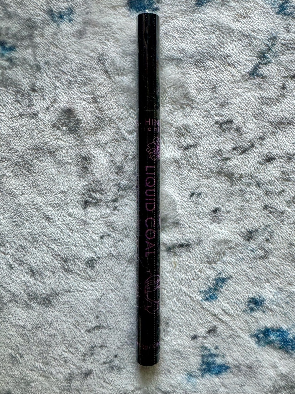 Liquid Coal Waterproof Liquid Eyeliner - Black - Picture 2 of 6
